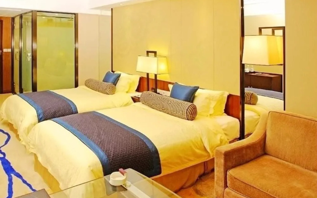 Leadersky Hotel