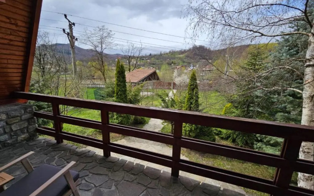 Casa Edenland Doftana