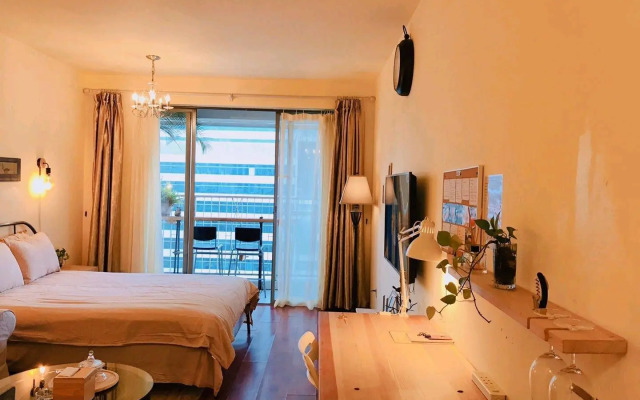 Pin Wu Apartment