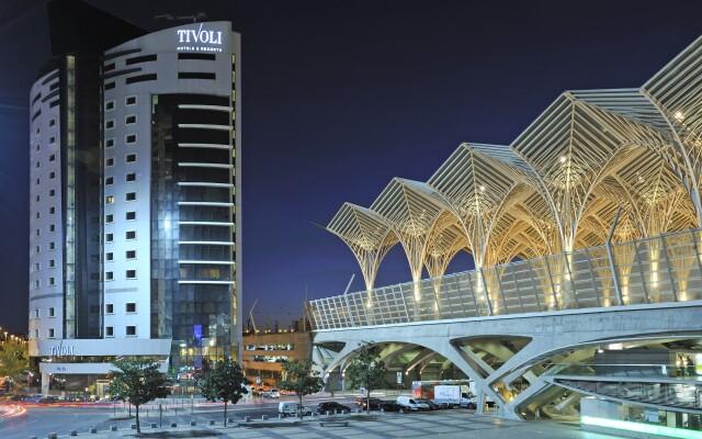Отель Tivoli Oriente вид на фасад