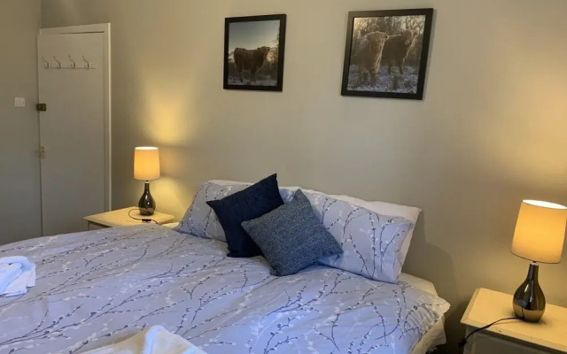 County Cottages Nursery