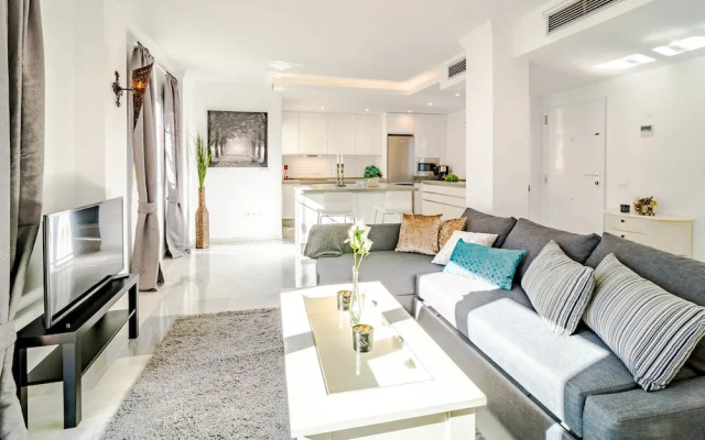 LNM- Modern 2 bedroom penthouse P.Banus