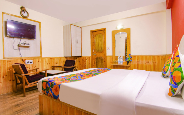 Fabhotel Pushpak
