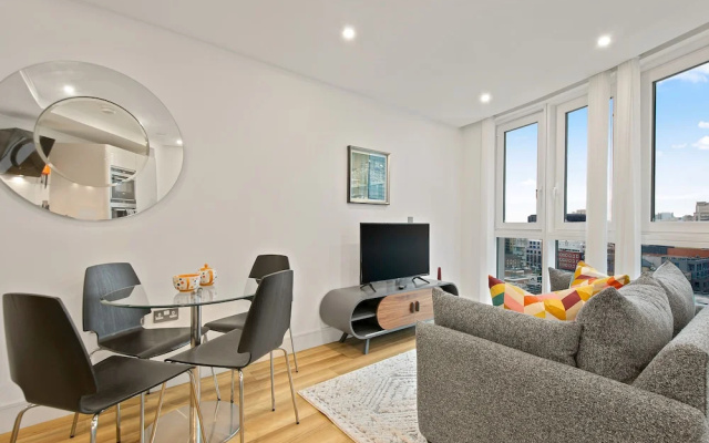Altitude Point Serviced Apartments by TheSquare