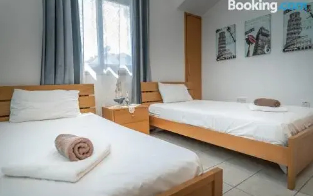 Sun & Sand Private Villa with on demand heated pool