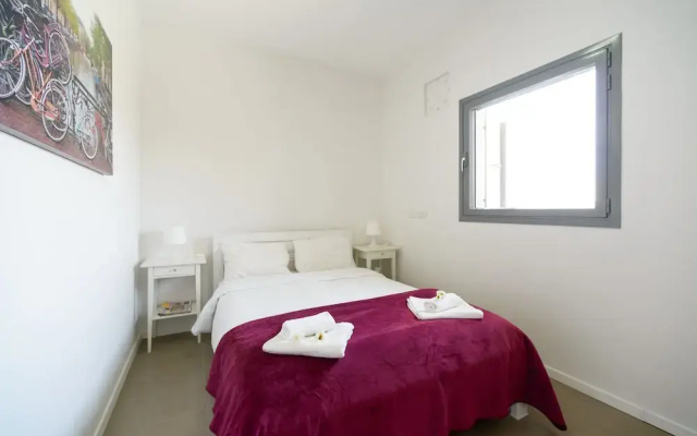 Comfort 3BR & Balcony by FeelHome
