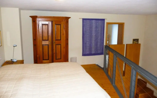 Haus Schanbacher Lo Burg