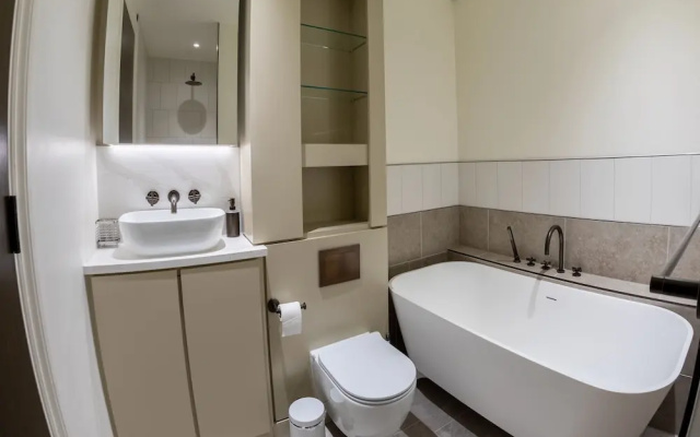 The Pembridge 11