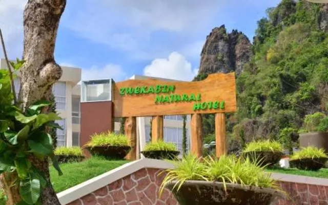 Zwekabin Natural Hotel
