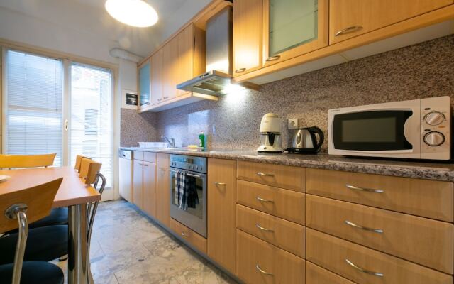 Апартаменты Cozy Apartment in the Heart of Athens Афины