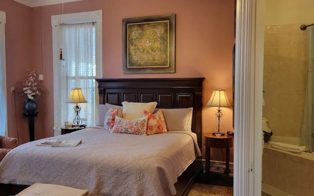 1890 Williams House Inn