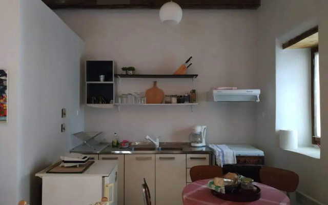 manesi stone built studio