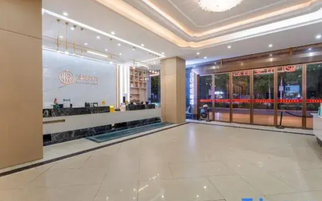 Manyue Art Hotel (Yichun Municipal Government Railway Station)