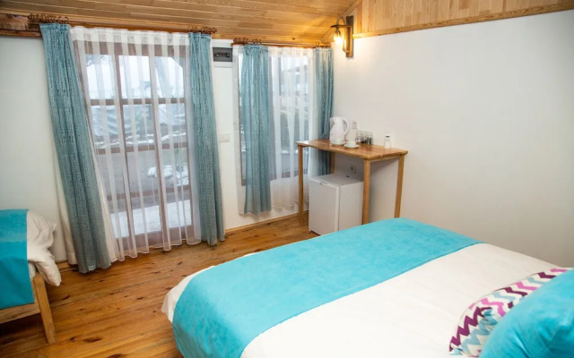 Kara Kedi Beach Bungalow
