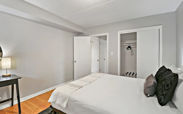 Recharge in Charming 1BR Apt - Salem 5A