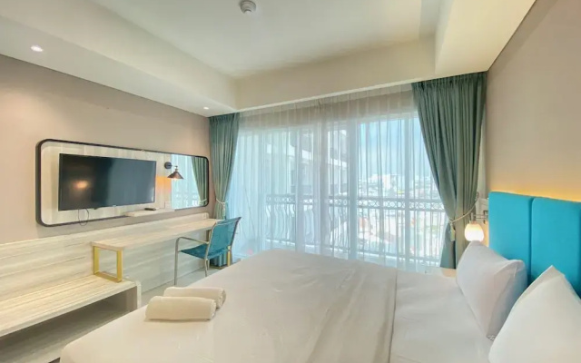 Modern and Spacious Studio Room at Green Kosambi Apartment