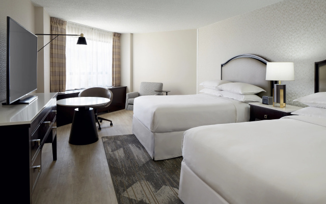 Sheraton Montreal Airport Hotel