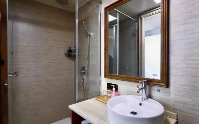 Anji Jingran E Hotel