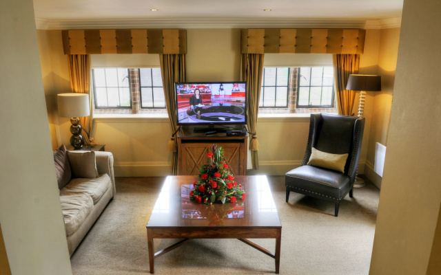 Western House Hotel