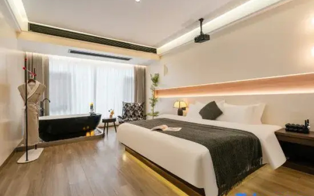 Hengshan Lingshanqi Two-Building Suite Homestay (Nanyue Great Temple Scenic Area)