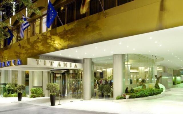 Titania Hotel вид на фасад