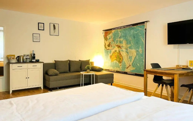 modern Room with Netflix in Porta Westfalica