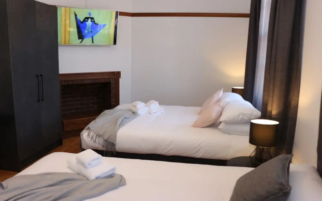 Guildford Hotel
