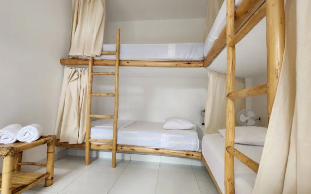 Kinti Guest House