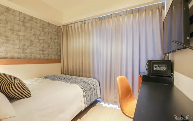 Ffffff Hotel