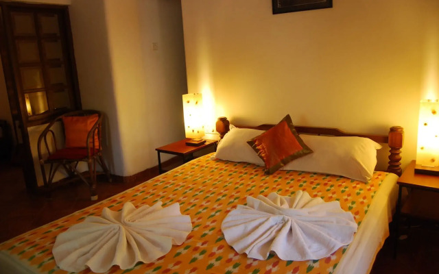 Granpa's Inn Hotel Bougainvillea