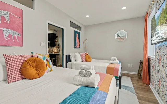 Family Oasis with 3BR, Games, WIFI & BBQ