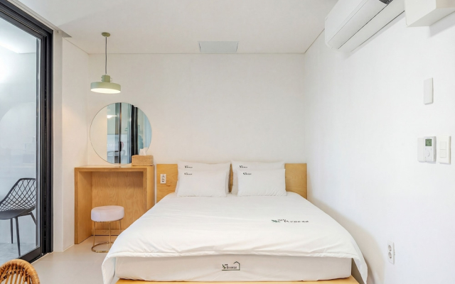 Gyeongju Heybreeze Pool Villa