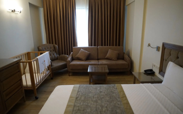 Cinarli Kasri Hotel