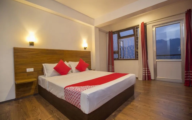 Capital O 26706 Namah Stay