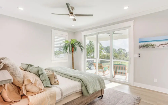 Private Pool: Waterfront Stuart Townhome!