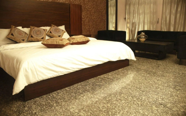 Kindea Hotel