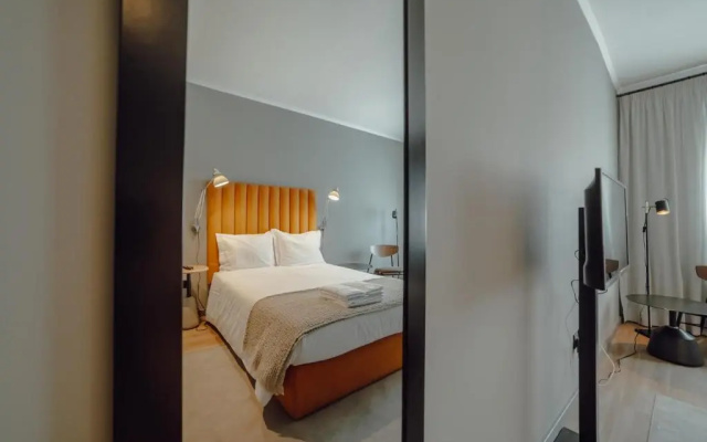 River Eyes Suites