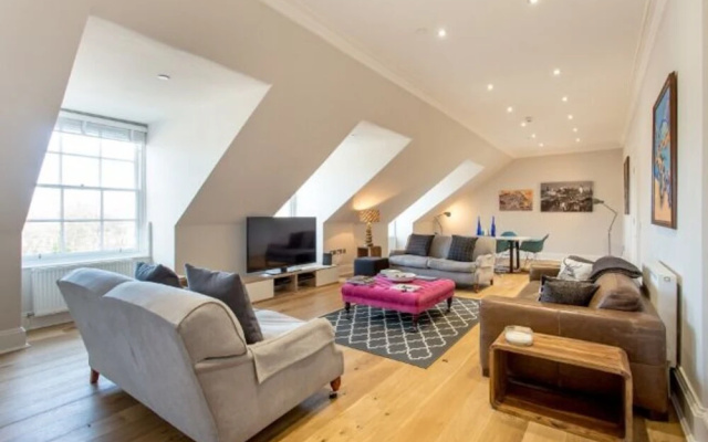 5 Star Luxury Apartment