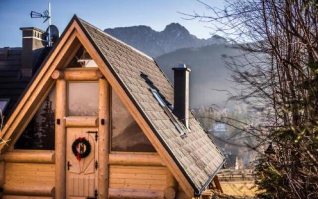 Отель Domki KarpielÓwka Luxury Chalet Косцелиско вид на фасад