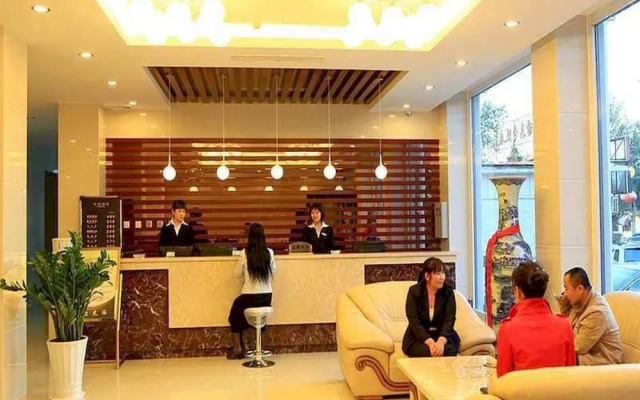 Tianjin Huayang Hotel