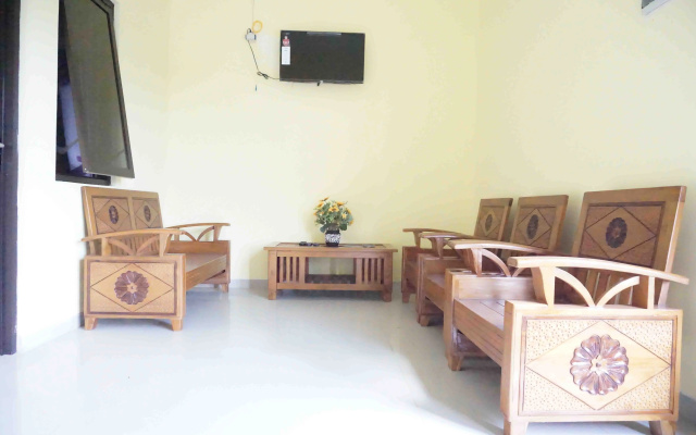 Miracle Boarding House RedPartner