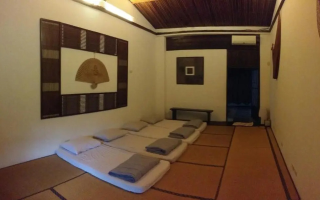 Bright Moon Homestay