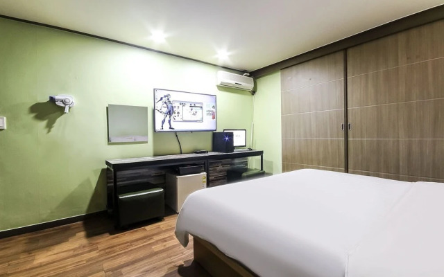 Oga Hotel