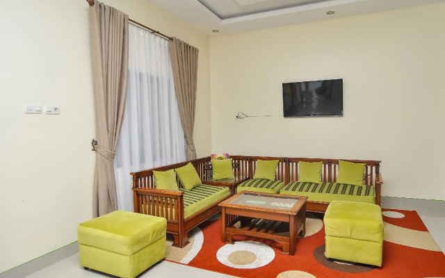 OYO 838 Sanjaya Homestay Syariah