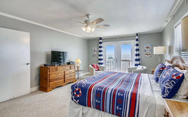 Bermuda Beachfront by Ryson Vacation Rentals