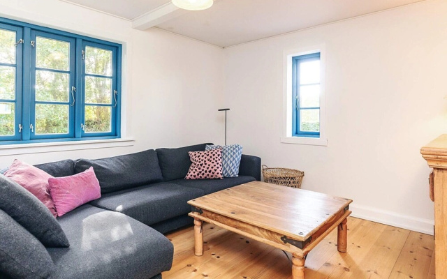 6 Person Holiday Home in Rude