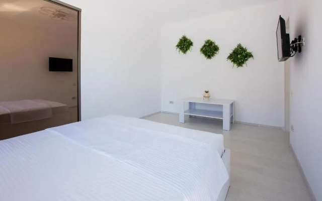 N7 - Mamaia Nord Apartment