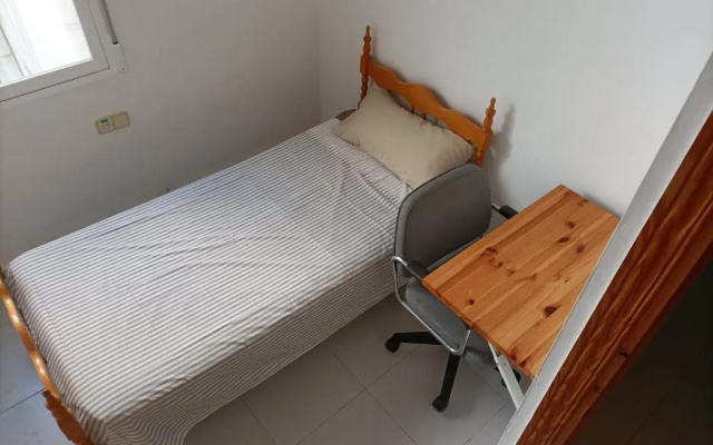 4 habitaciones frente mercadona VT-41369-V