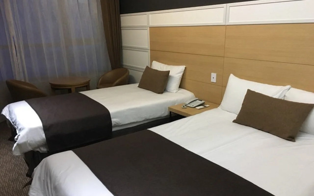 Отель Shin Shin Jeju Worldcup