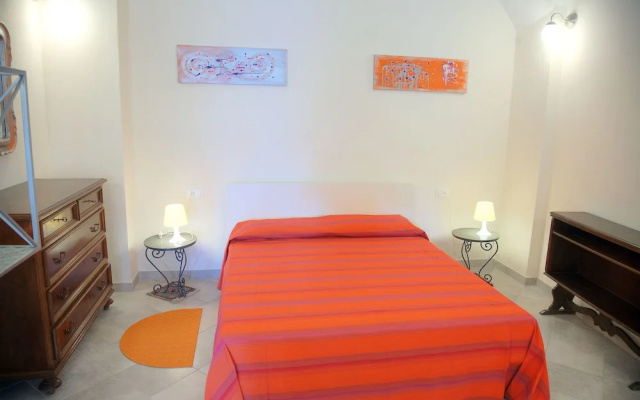 Casa Giulia Diano Castello